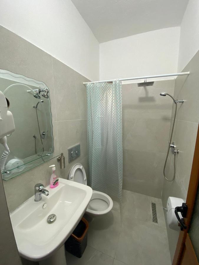 Dangolli House Apartman Vlora Kültér fotó