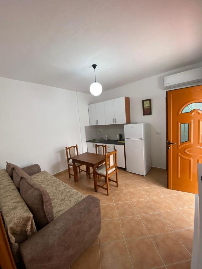Dangolli House Apartman Vlora Kültér fotó